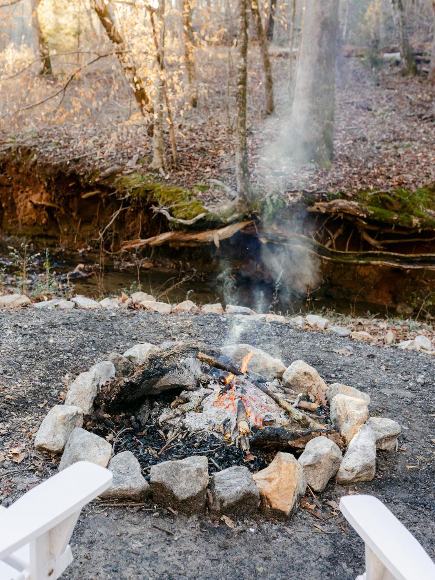 Blythe Shoals Base Camp Otel Cleveland Dış mekan fotoğraf